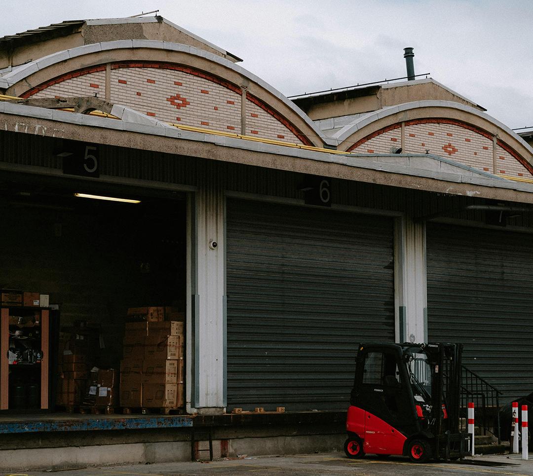 Mengapa Memilih Kontraktor Lokal untuk Pembangunan Pabrik di Jawa Tengah