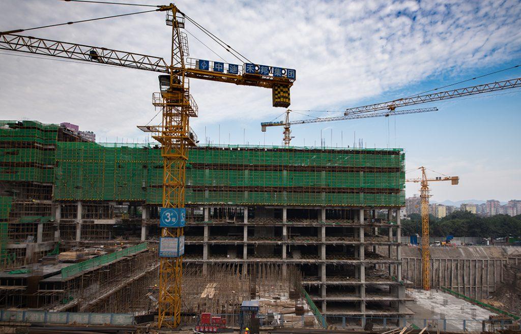 Kontraktor Semarang untuk Membangun Pabrik yang Efisien