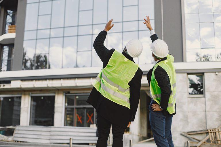 Perbedaan kontraktor untuk Proyek Komersial dan Residensial ?