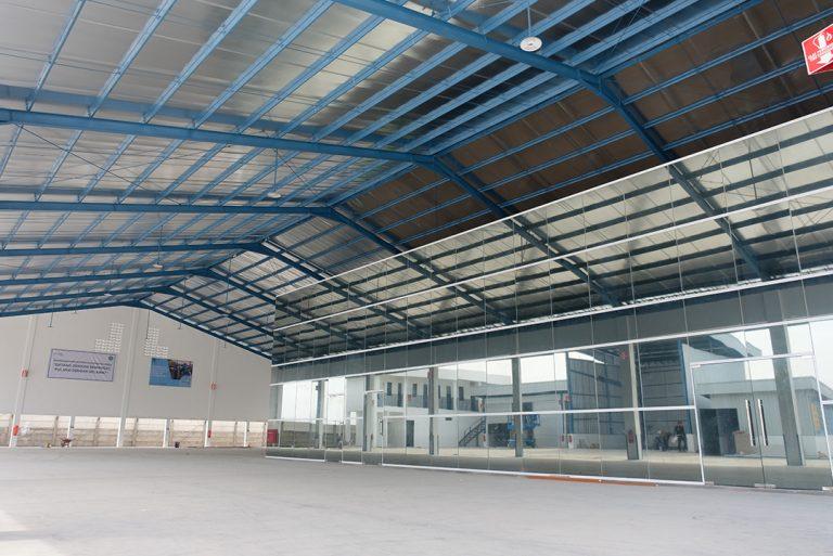 Membangun Gudang Logistik Terpadu yang Siap Mendukung Distribusi Modern Bersama Kontraktor Semarang