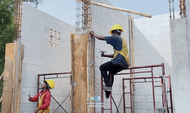 Proyek konstruksi berkualitas oleh kontraktor Jawa Tengah PT Alpha Omega Bersaudara